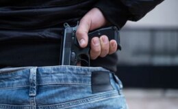 Tartıştığı kardeşini tabanca ile öldürdü