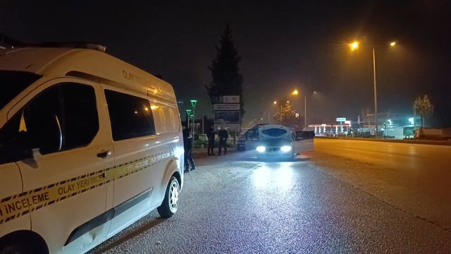 Kan donduran kovalamaca! Önünü kesip kurşun yağdırdı