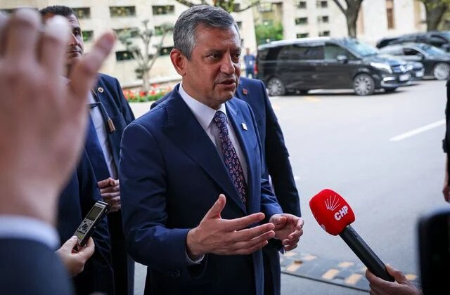 TBMM Başkanı Kurtulmuş ile görüşen Özgür Özel’den ara seçim çağrısı