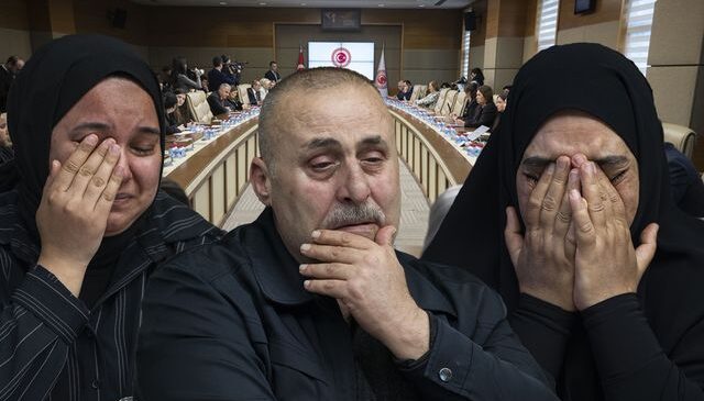 İsyan Meclis’e taşındı! Mikrofonu eline alan gözyaşlarına boğuldu