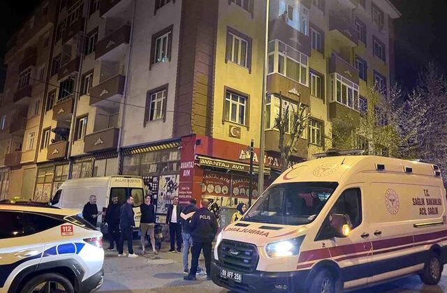 Trafikte garip olay: Taksiciye kızan yaya çılgına döndü