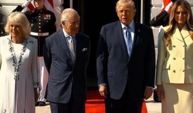 Trump, Beyaz Saray’da İngiltere Kraliyetini ağırladı
