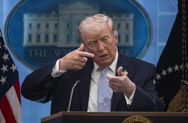 Trump: Çin, İran’a silah göndermeyecek