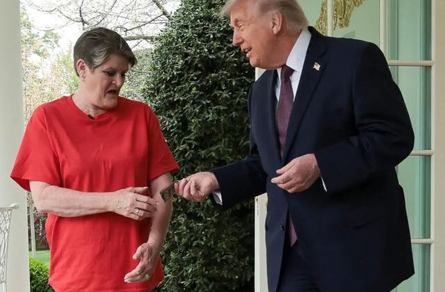 Trump siparişini getiren kuryeye 4 bin 500 lira bahşiş verdi