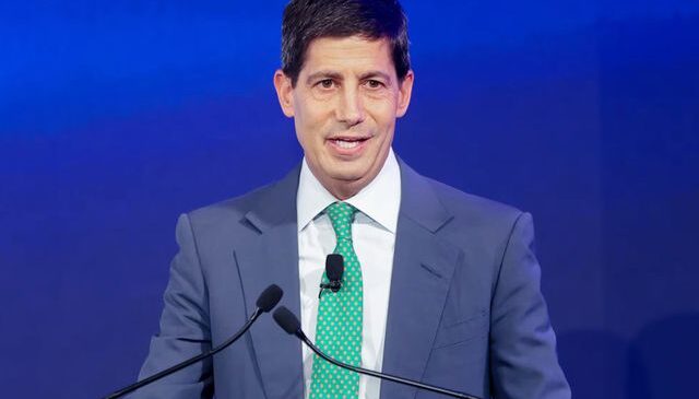 Trump’ın Fed başkan adayı Kevin Warsh, Senato’da ilk sınavına çıkıyor