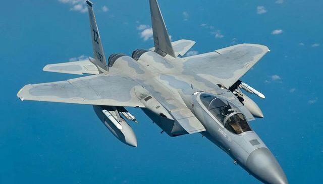 DMM, F-15 savaş uçağının Türk yapımı sistemle vurulduğu iddialarını yalanladı