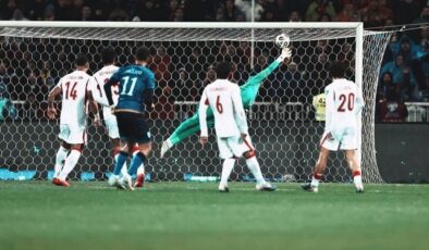 Uğurcan Çakır’dan inanılmaz başarı