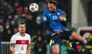 Vedat Muriqi’den kendisini suçlayan taraftara tepki: Yazıklar olsun sana, Allah seni kahretsin