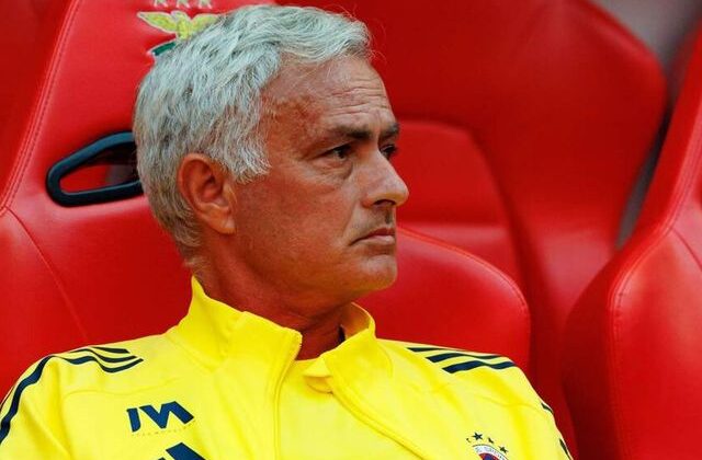 Yeni takımı duyuruldu: Jose Mourinho geri dönüyor