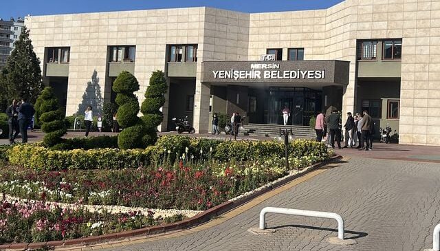 Yenişehir Belediyesi’ne düzenlenen operasyonun detayları: 76 suç içerikli görüşme dosyada