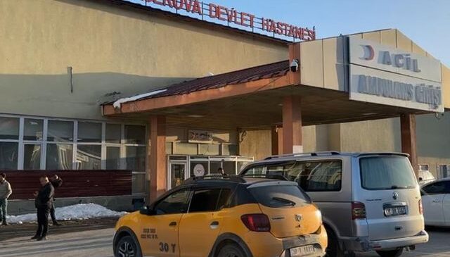 12 öğrenci apar topar hastaneye kaldırıldı