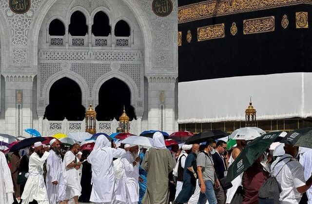 Kutsal topraklarda bulunan 1,7 milyonu aşkın Müslüman hacı oldu
