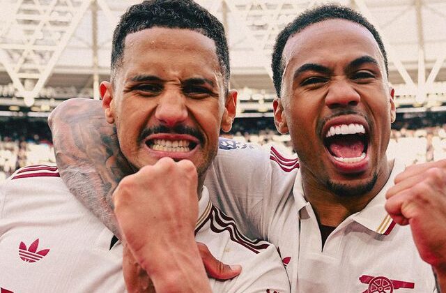 22 yılık hasret sona erdi! Arsenal Premier Lig şampiyonu