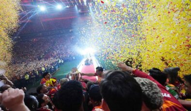 3 yıllık anlaşma! Galatasaray’da yeni sezonun ilk ayrılığı