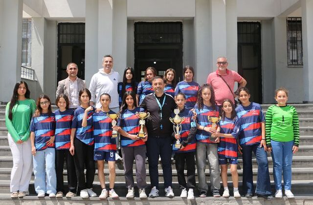 9 yıldır hayal ediyorlardı: Diyarbakırlı kızlar tarih yazıyor