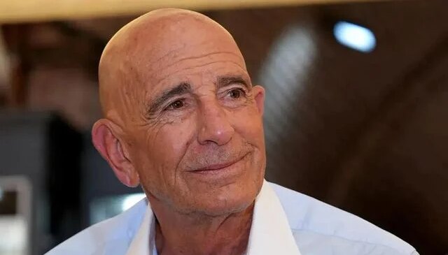 ABD’nin Türkiye Büyükelçisi Tom Barrack, Irak ve Suriye Özel Başkanlık Temsilcisi olarak atandı