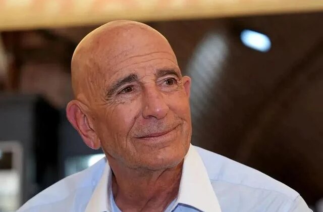 ABD’nin Türkiye Büyükelçisi Tom Barrack, Irak ve Suriye Özel Başkanlık Temsilcisi olarak atandı