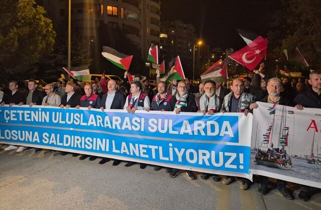 Yer: Ankara! ABD’nin Sumud Filosu’na müdahalesi böyle protesto edildi
