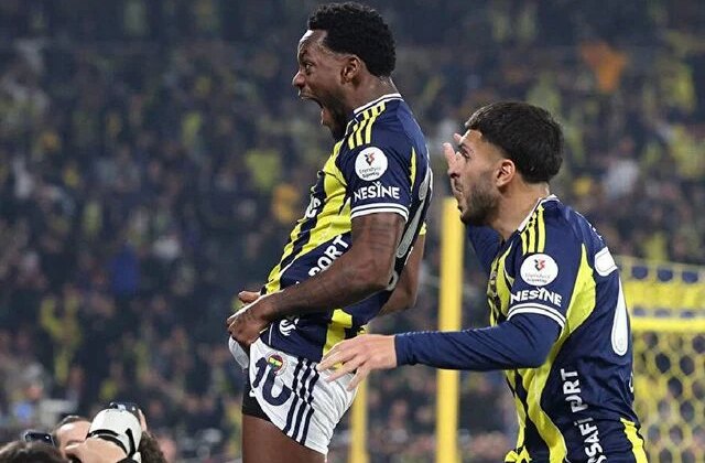 Abdullah Kavukcu duyurdu! Fenerbahçe’den ayrılan Jhon Duran Galatasaray’a gidiyor