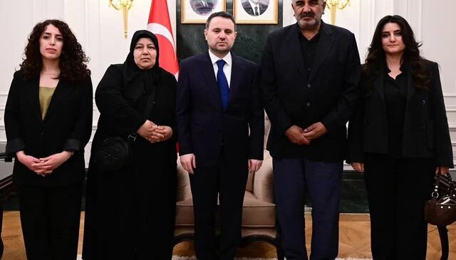 Adalet Bakanı Gürlek, Rojin Kabaiş’in ailesi ile görüştü