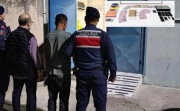 Kendilerini polis olarak tanıtan dolandırıcılara 10 milyon liralık altın kaptırdılar