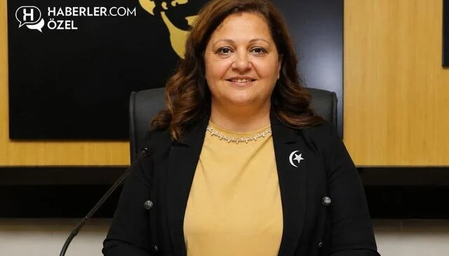 Afyonkarahisar Belediye Başkanı Burcu Köksal’ın AK Parti’ye geçişi kenti ikiye böldü