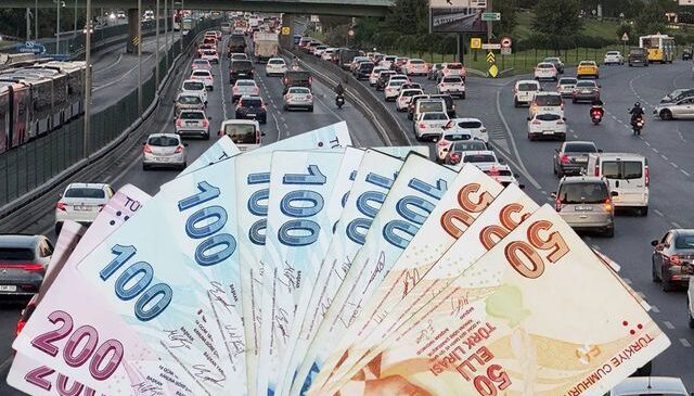 Akaryakıta birer gün arayla iki indirim birden