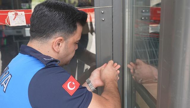 Denetim sırasında tespit edildi, zincir market şubesi mühürlendi