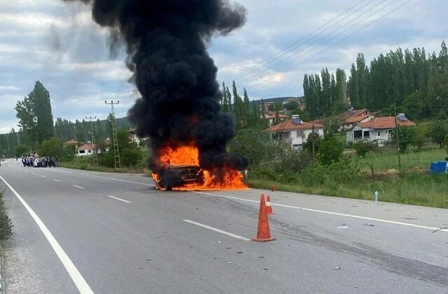 Amasya’da feci kaza: Dede ve torun hayatını kaybetti
