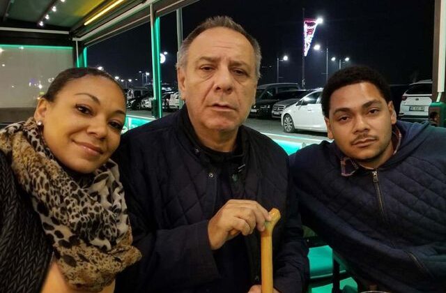 Annelerinin yıllarca sakladığı gerçek ortaya çıktı: Amerikalı kardeşler İzmirli iş insanının çocukları