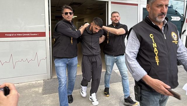 “Birlikte olmayın” deyip annesinin sevgilisini öldürdü