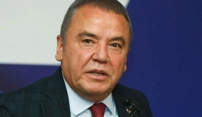Antalya’da Muhittin Böcek’in de yargılandığı davada şok ifade: Altınlar çanta ile geldi, parası Zeynep Kerimoğlu’na gitti