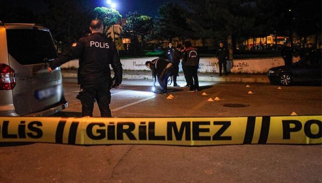 Antalya’da silahlı kavgada 3 kişi hayatını kaybetti