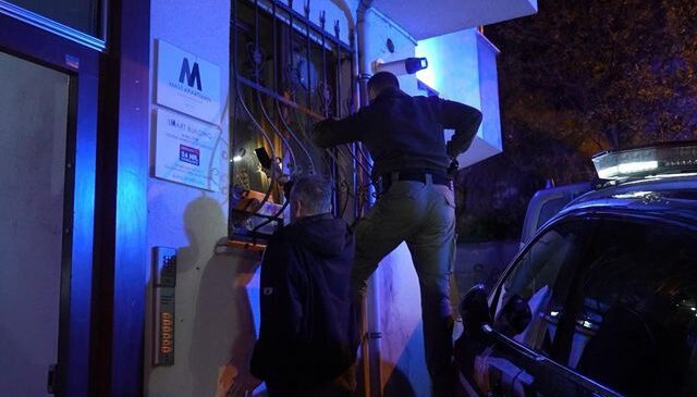 Gümüşhane’de mahalleliyi ayağa kaldıran kokunun altından çürümüş etler çıktı