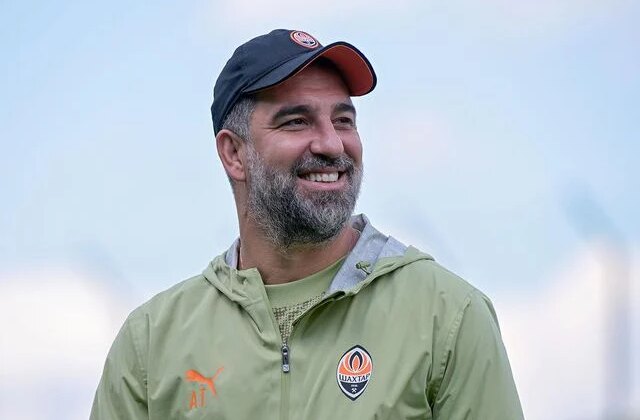 Arda Turan hem Fenerbahçe’nin hem de Galatasaray’ın yıldızını istiyor