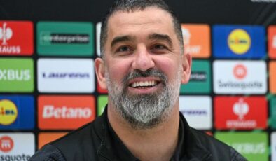 Arda Turan yeni sezonda çalıştıracağı takımı resmen açıkladı