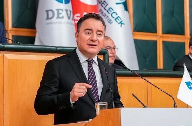 Babacan’dan “transfer” tepkisi! İktidar ve ana muhalefeti sert eleştirdi