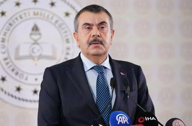 Bakan Tekin’den okul saldırısında hayatını kaybeden Almina için başsağlığı mesajı