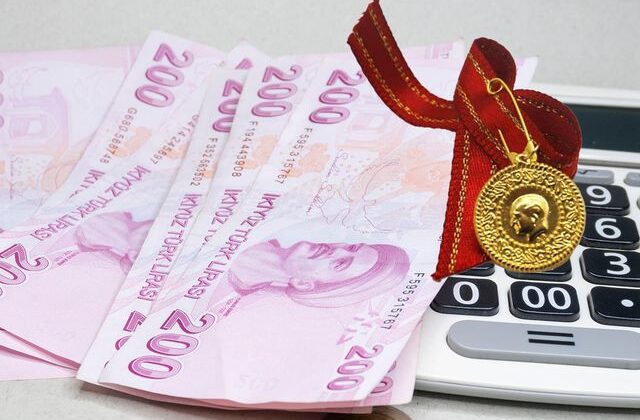 Barış umudu zayıfladı, altın çakıldı