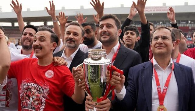 Batman Petrolspor’da şampiyonluk coşkusu
