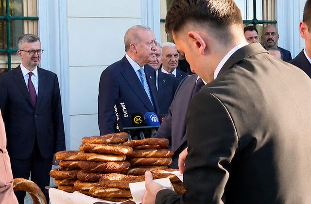 Bayram sabahı gülümseten “Rize simidi” muhabbeti! Erdoğan’ın yanıtı bomba