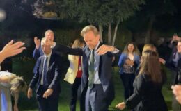 Diplomasi Erik Dalı’nın ritmine kapıldı! Belçikalı büyükelçi oynadı, Fransa’dan meydan okuma geldi
