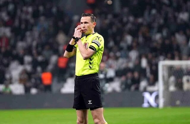 Beşiktaş Konyaspor maçının hakemi Adnan Deniz Kayatepe oldu