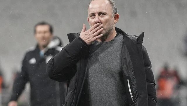 Beşiktaş’ta Sergen Yalçın için karar çıktı