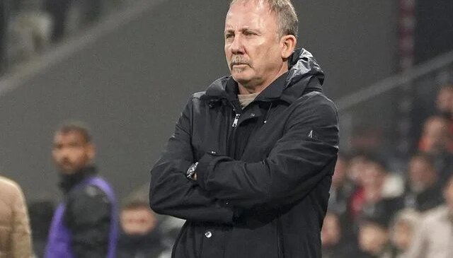Beşiktaş’tan ‘Sergen Yalçın istifa edecek’ iddialarına yanıt