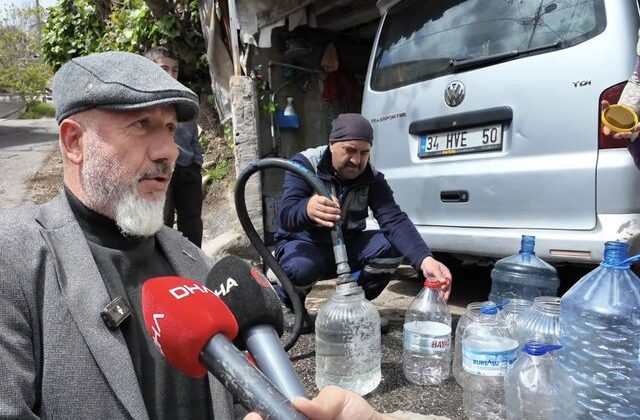 Görüntü İstanbul’un göbeğinden: 4 gündür su yok, bidonlarla kuyruğa girdiler