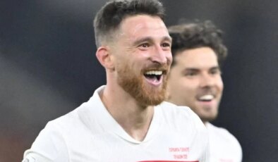 Borussia Dortmund Salih Özcan’a veda etti