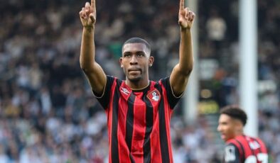 Bournemouth yenilmezlik serisini 17 maça çıkardı