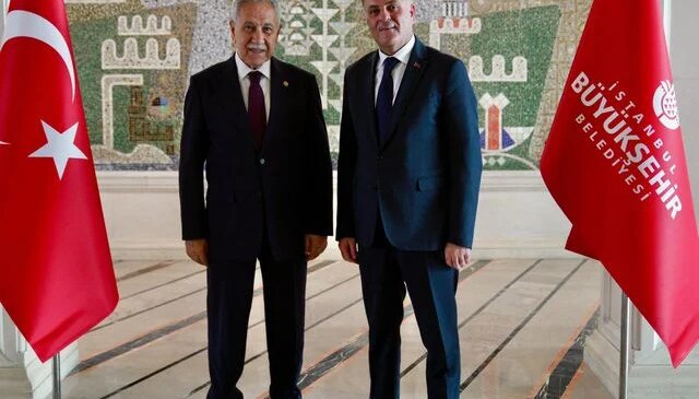 Bülent Arınç’tan İBB Başkanvekili Nuri Aslan’a ziyaret