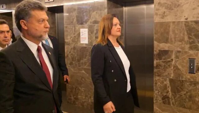 Burcu Köksal, AK Parti Genel Merkez binasında